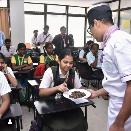 WhatsApp-Image-2024-05-08-at-2.46.42-PM1